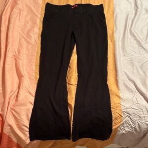 Elegant Black Flare Jeans for Women